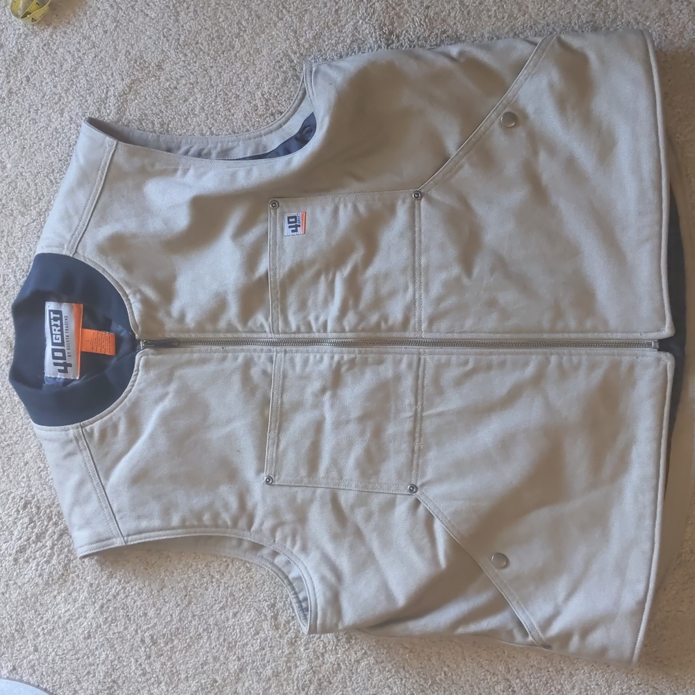 Men's 40 Grit Vest